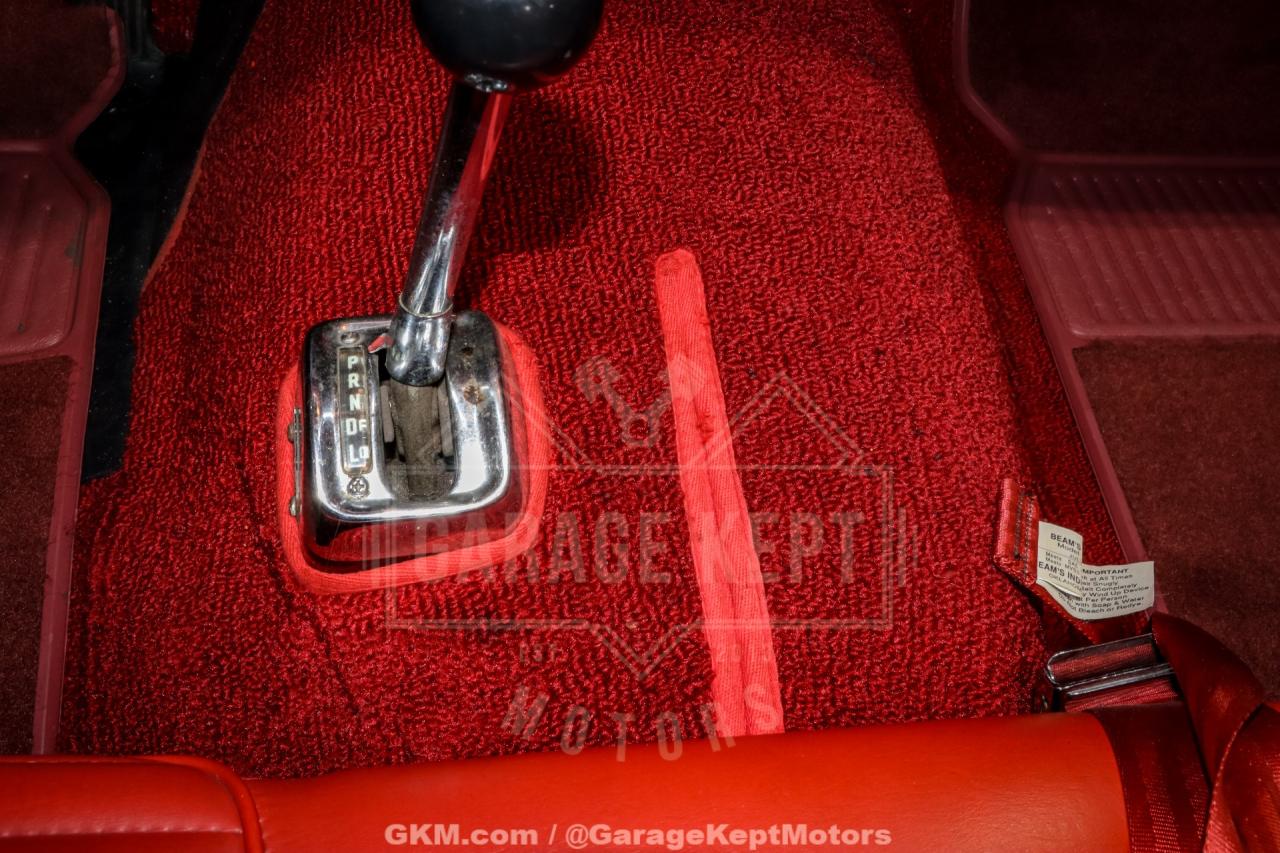 1957 Ford Thunderbird