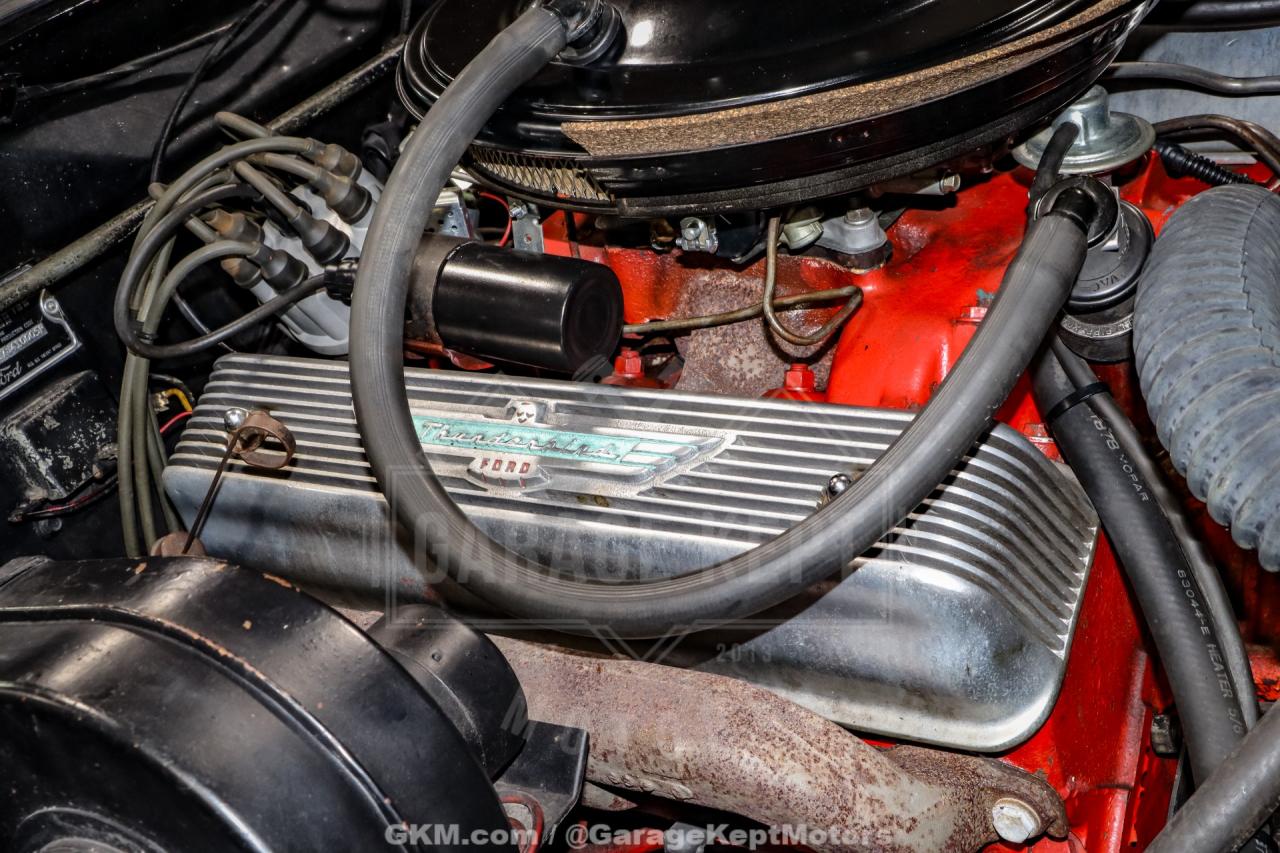 1957 Ford Thunderbird