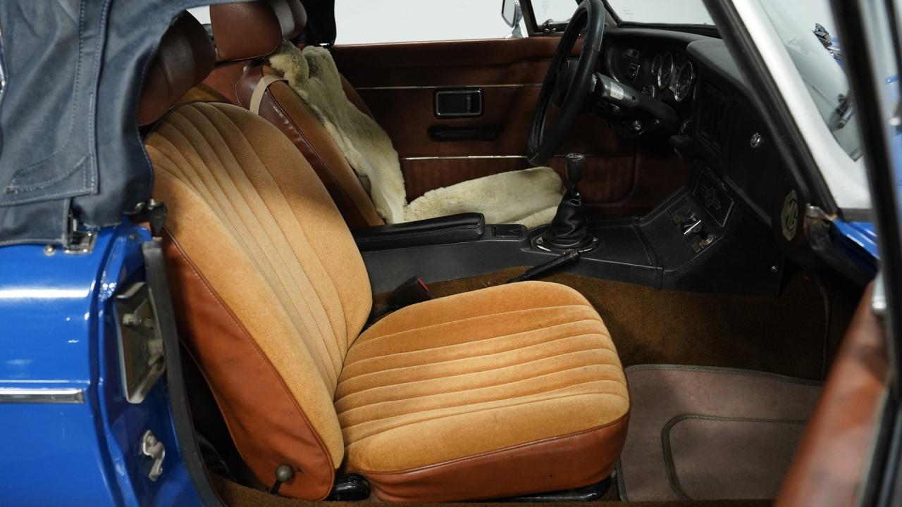 1975 MG MGB