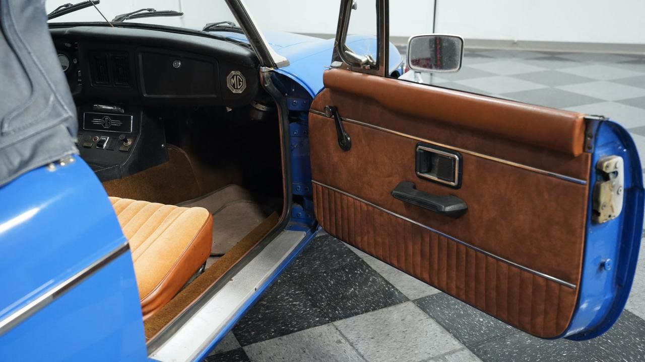 1975 MG MGB