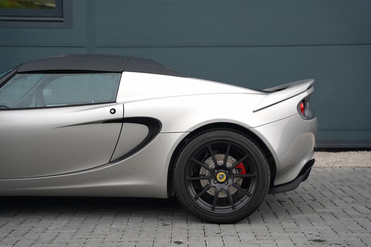 2022 Lotus Elise