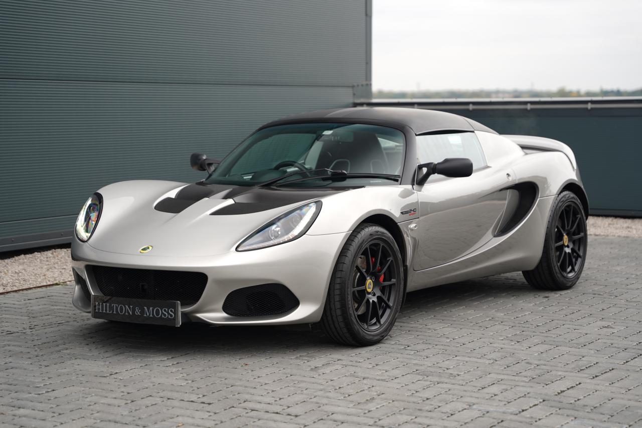 2022 Lotus Elise