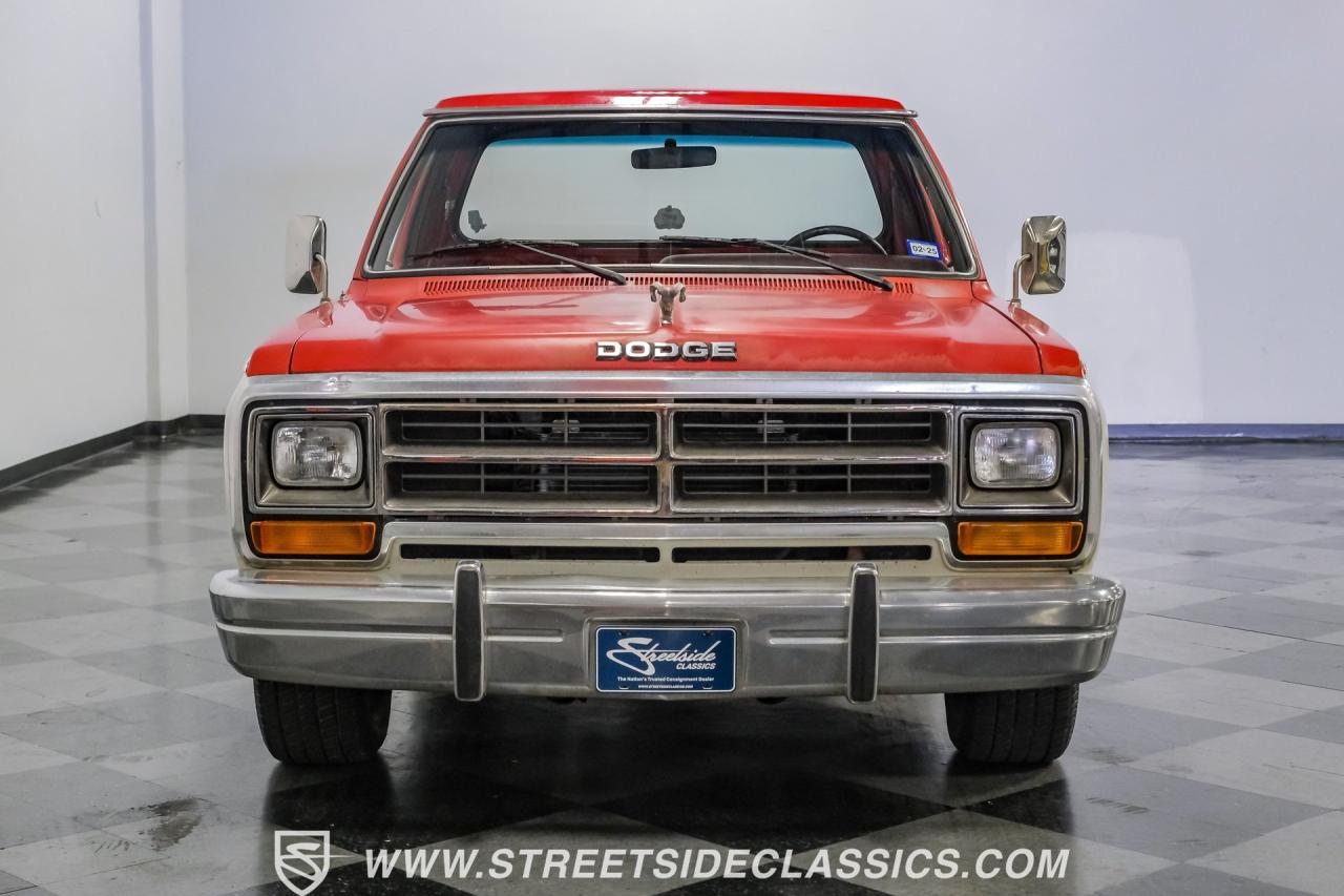 1987 Dodge Ram 150 LE Restomod