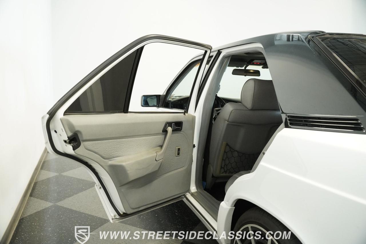 1989 Mercedes - Benz 190