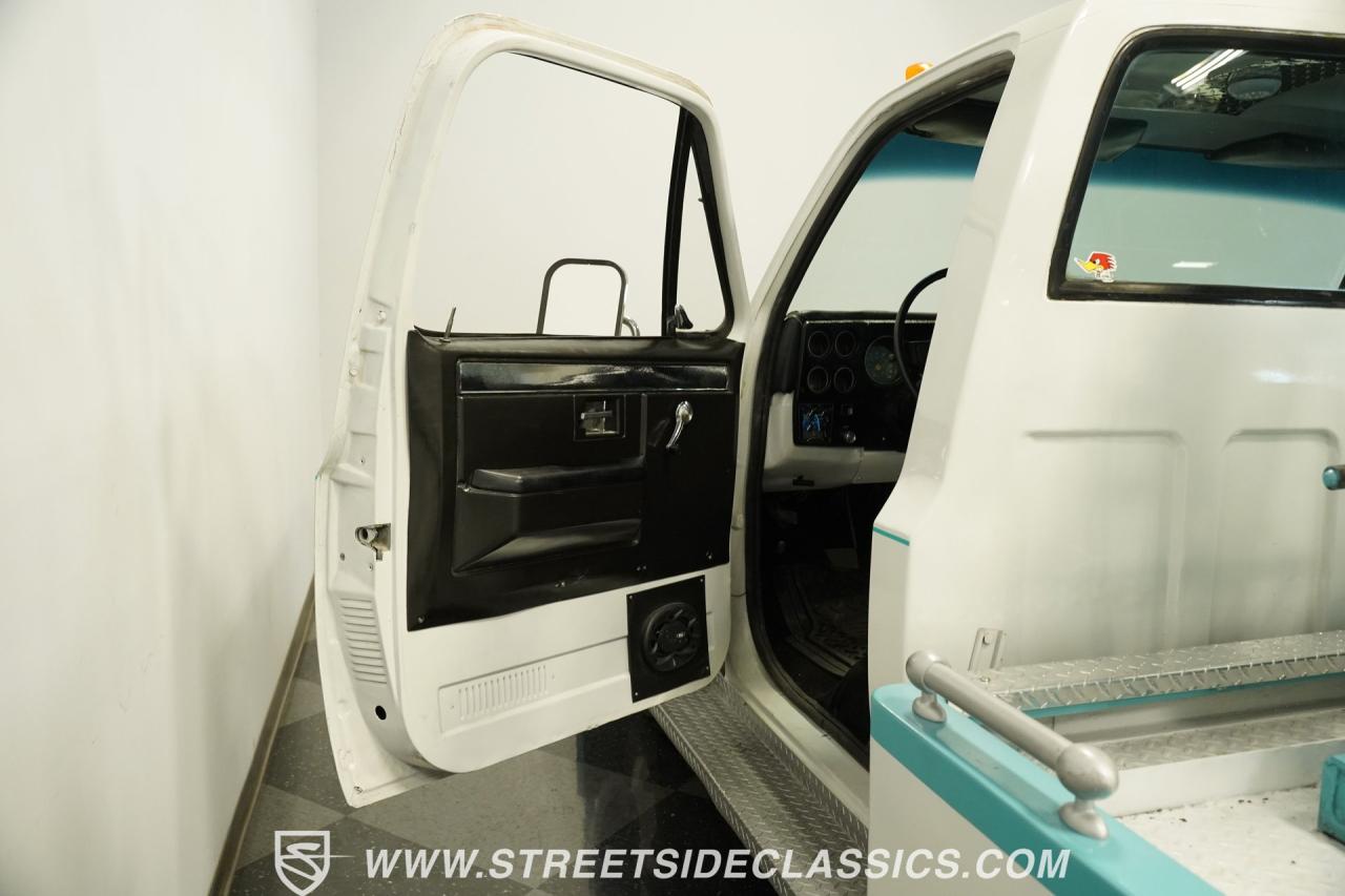 1973 Chevrolet C30 Wrecker