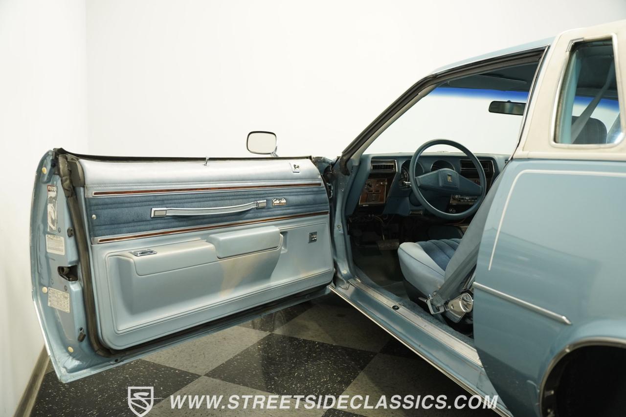 1977 Oldsmobile Cutlass Salon