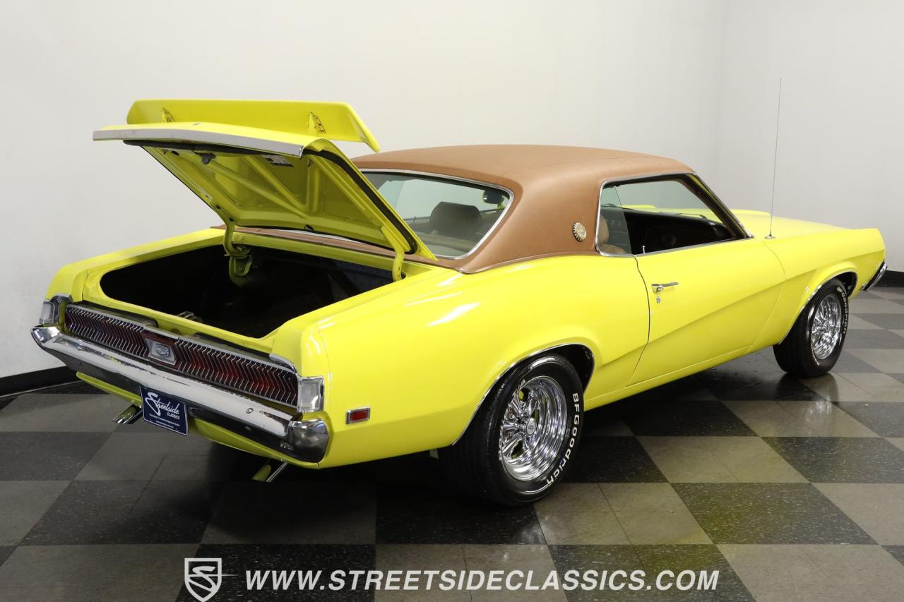 1969 Mercury Cougar XR7