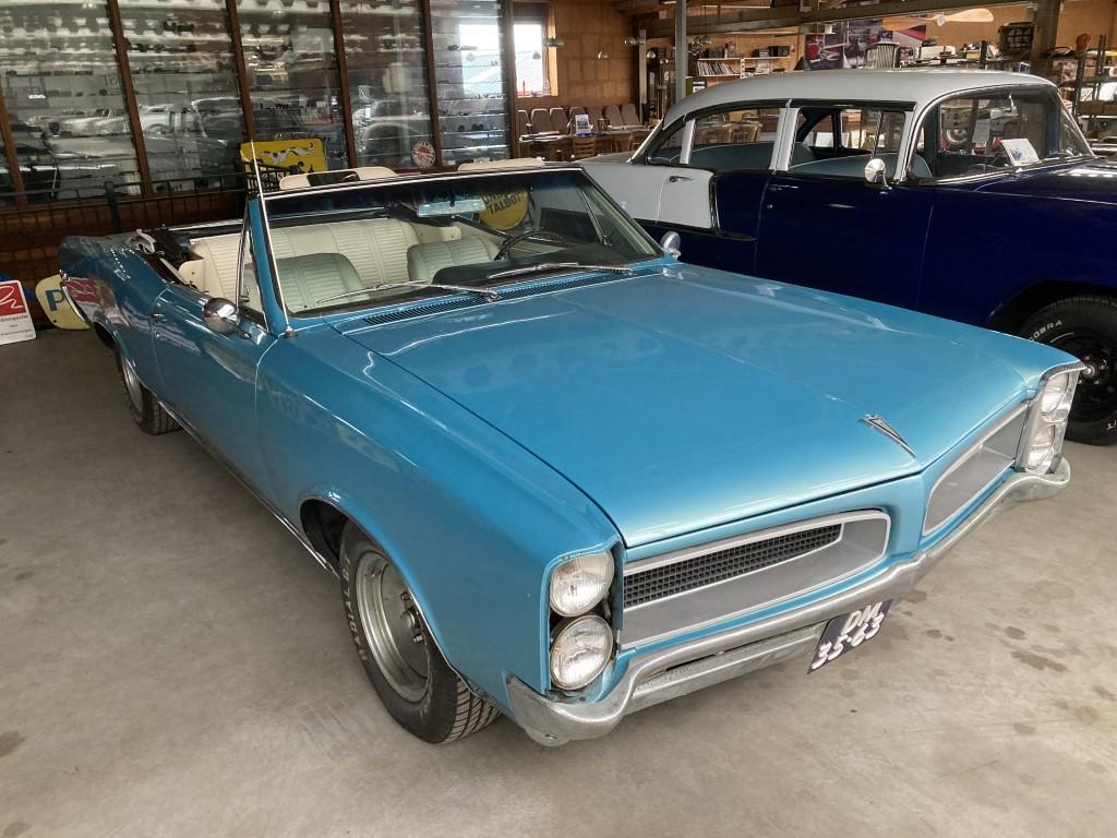 1966 Pontiac Le mans