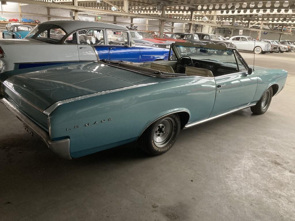 1966 Pontiac Le mans