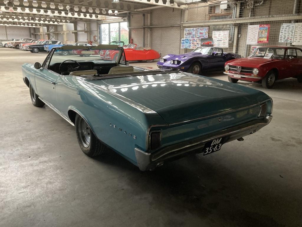 1966 Pontiac Le mans