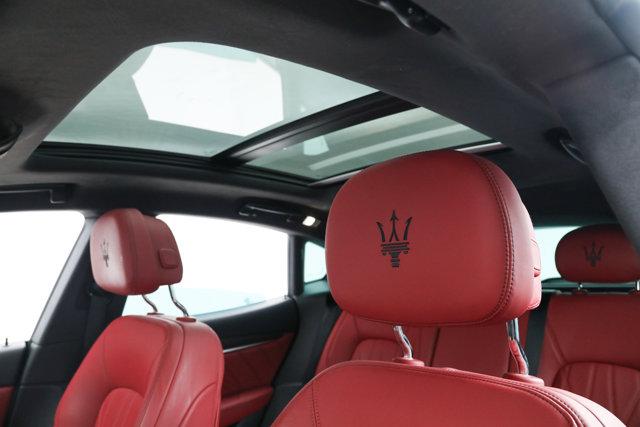 2022 Maserati Levante