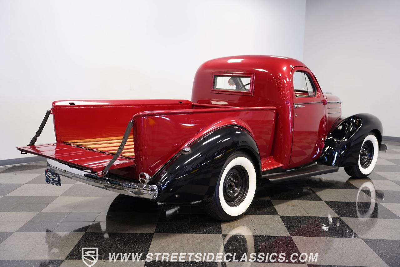 1939 Studebaker Coupe-Express Pickup