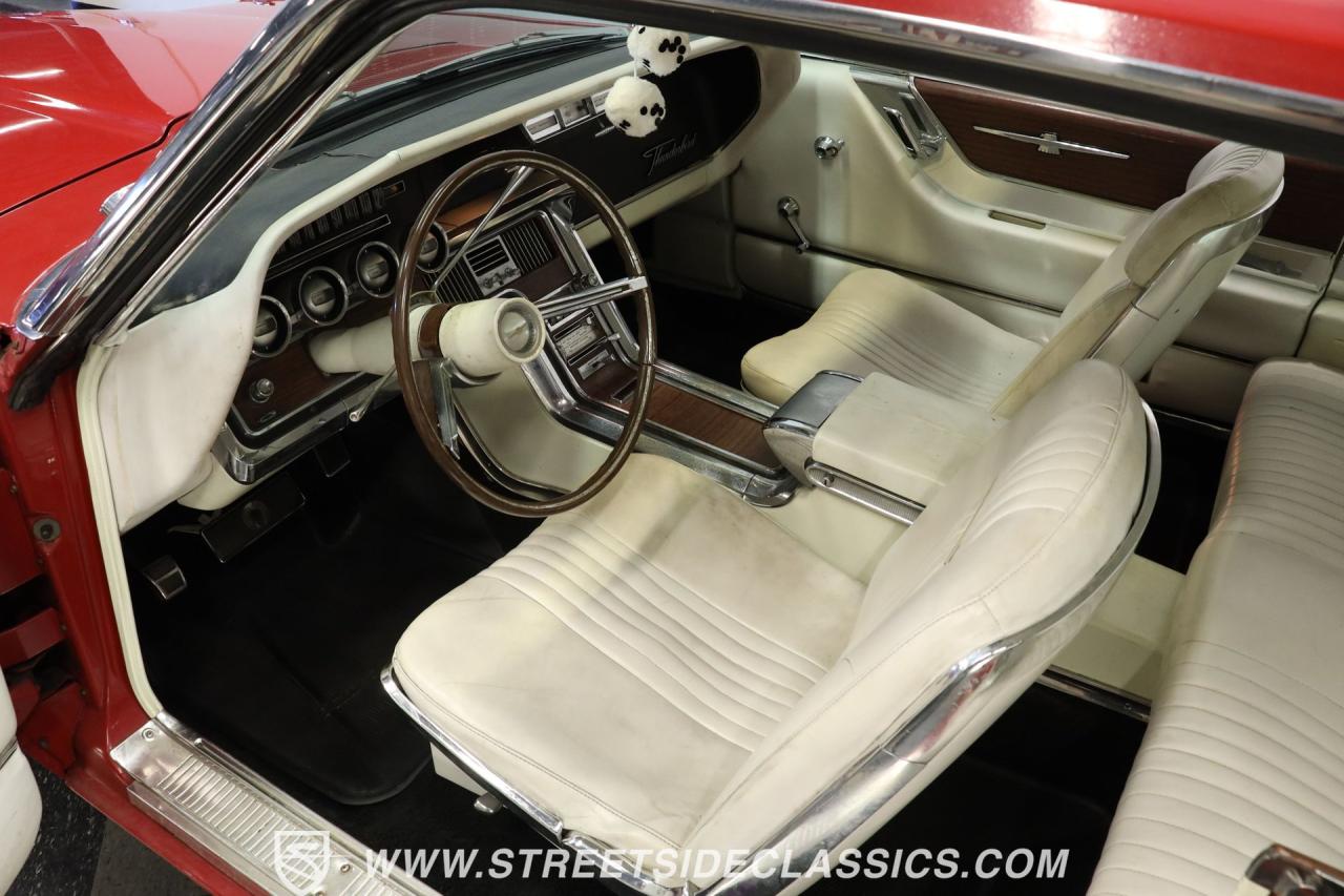 1965 Ford Thunderbird