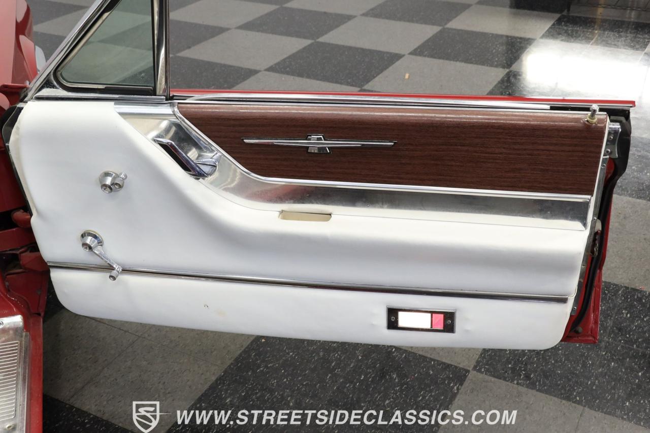 1965 Ford Thunderbird