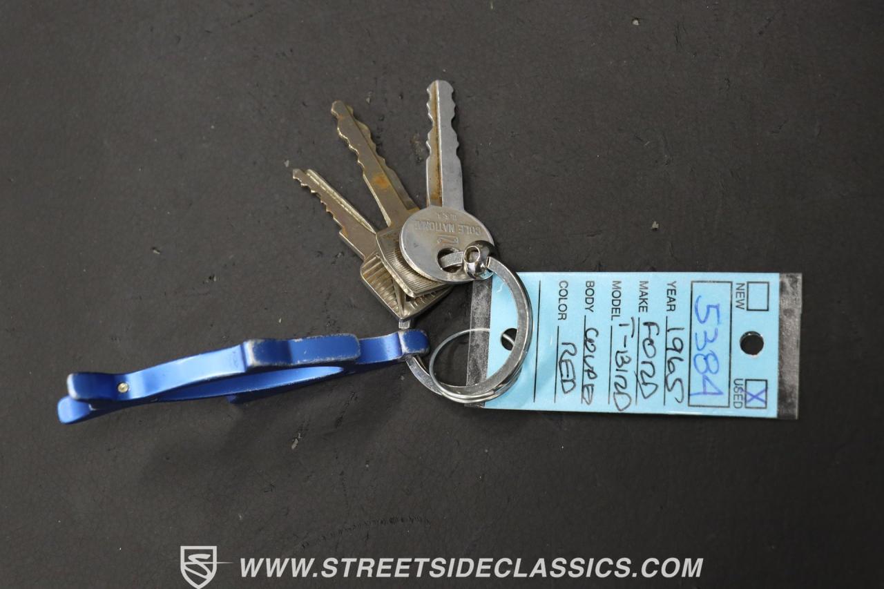 1965 Ford Thunderbird