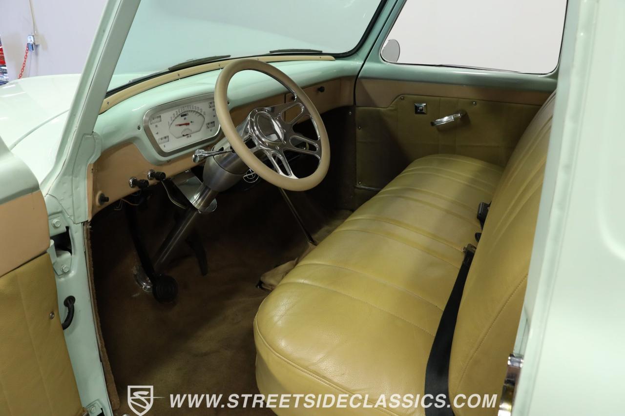 1954 Ford F-1 Restomod