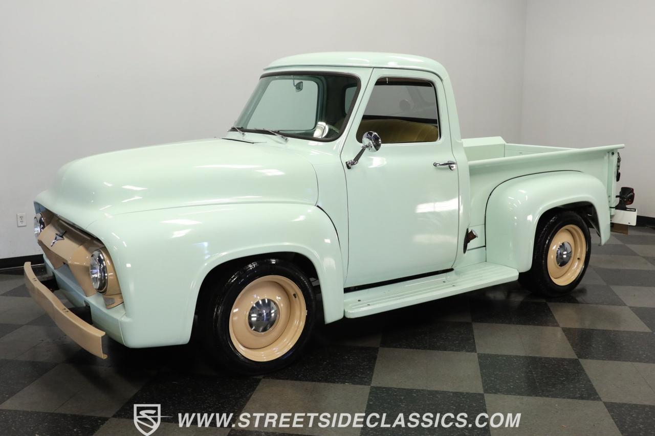 1954 Ford F-1 Restomod