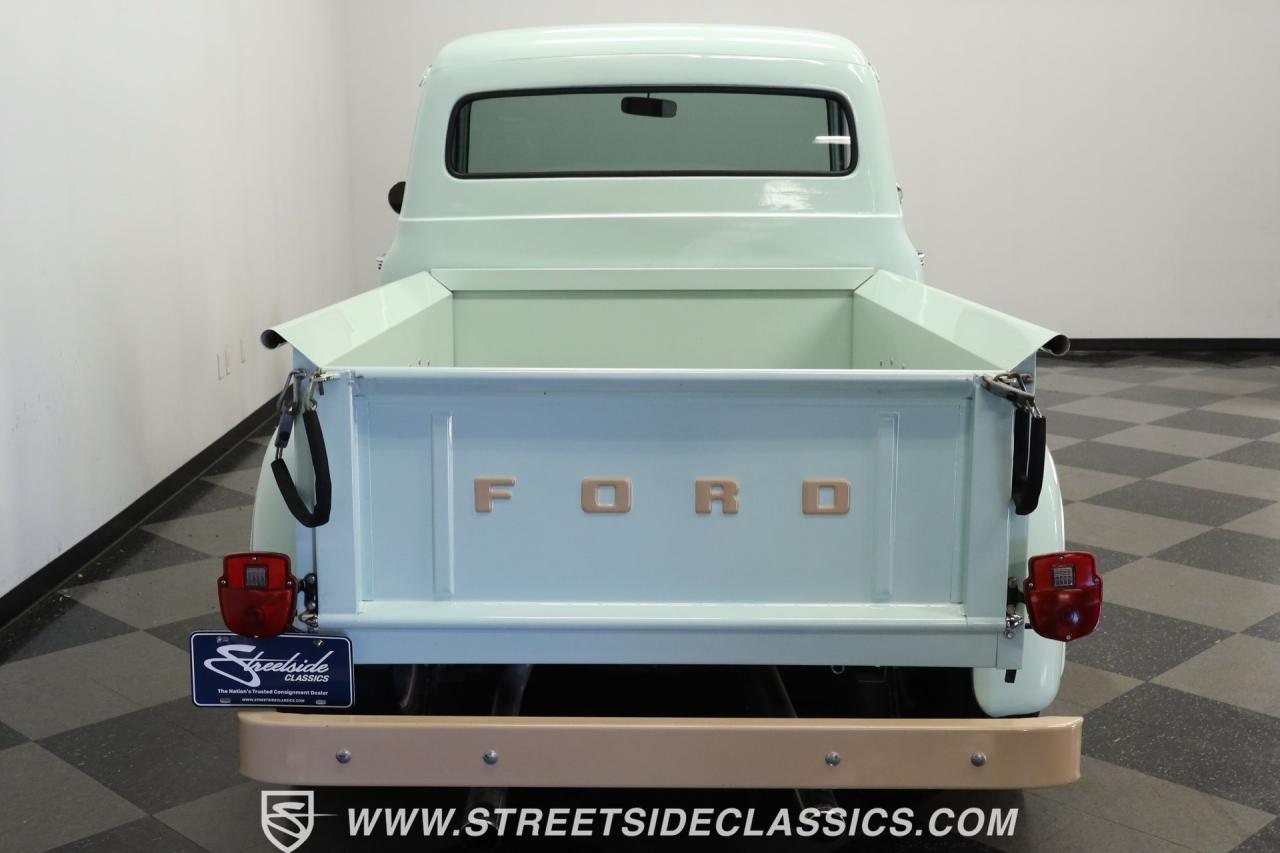 1954 Ford F-1 Restomod