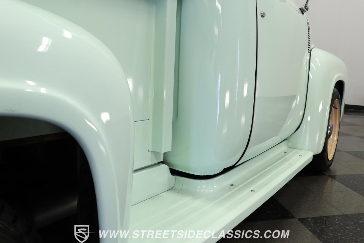 1954 Ford F-1 Restomod