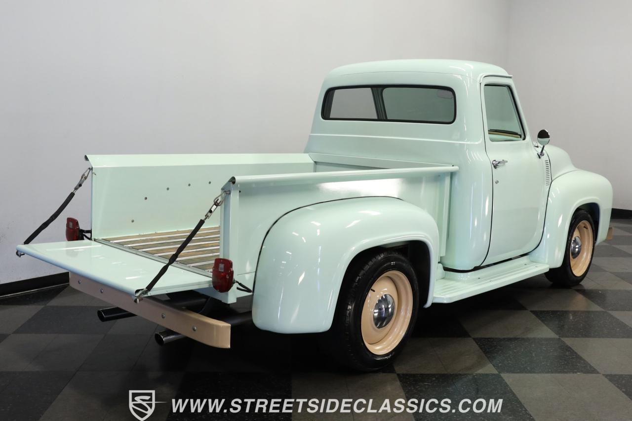 1954 Ford F-1 Restomod