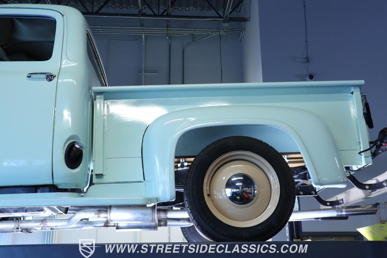 1954 Ford F-1 Restomod