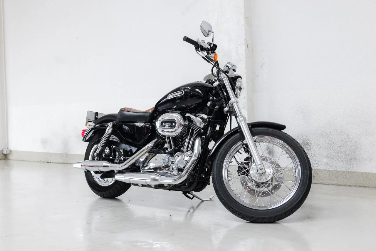 2006 Harley Davidson Sportster XL 1200 Custom