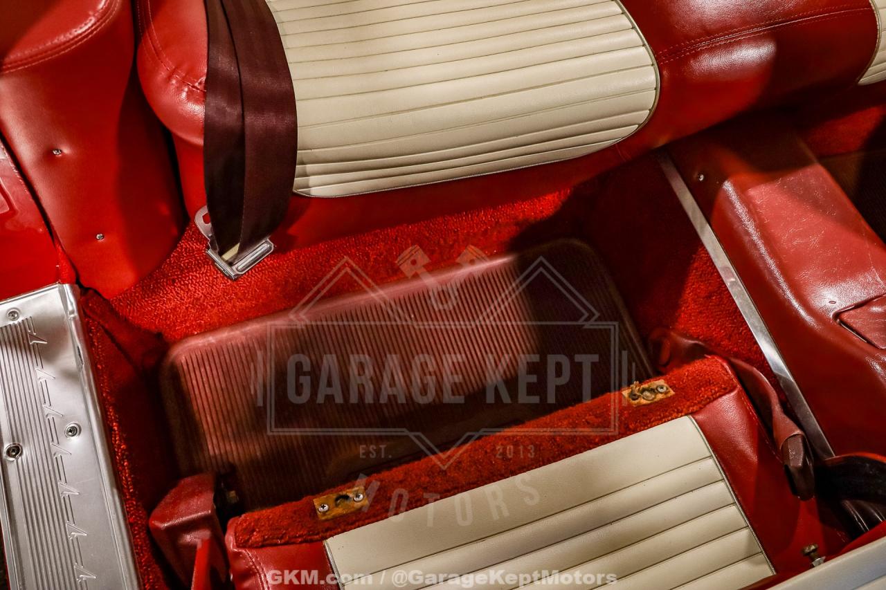 1959 Ford Thunderbird