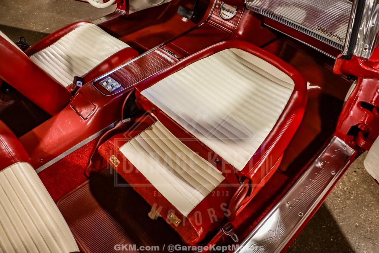 1959 Ford Thunderbird