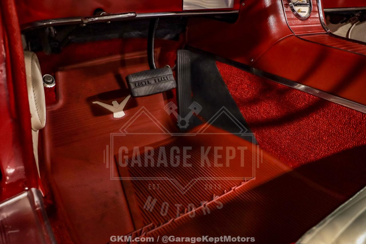 1959 Ford Thunderbird