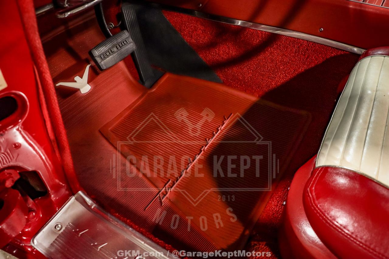 1959 Ford Thunderbird