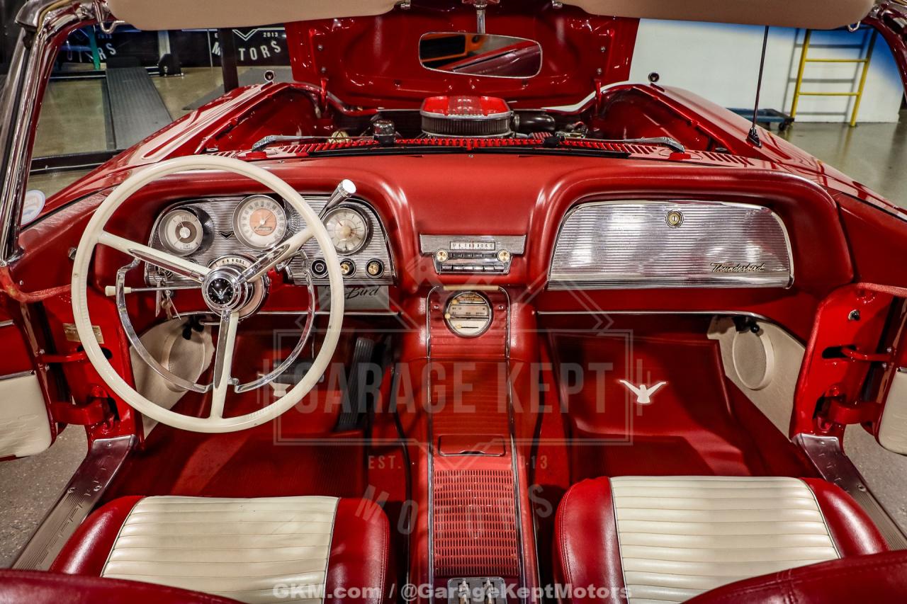 1959 Ford Thunderbird