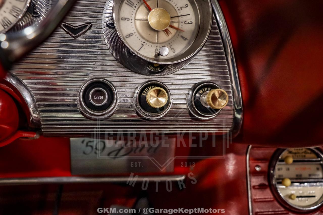 1959 Ford Thunderbird