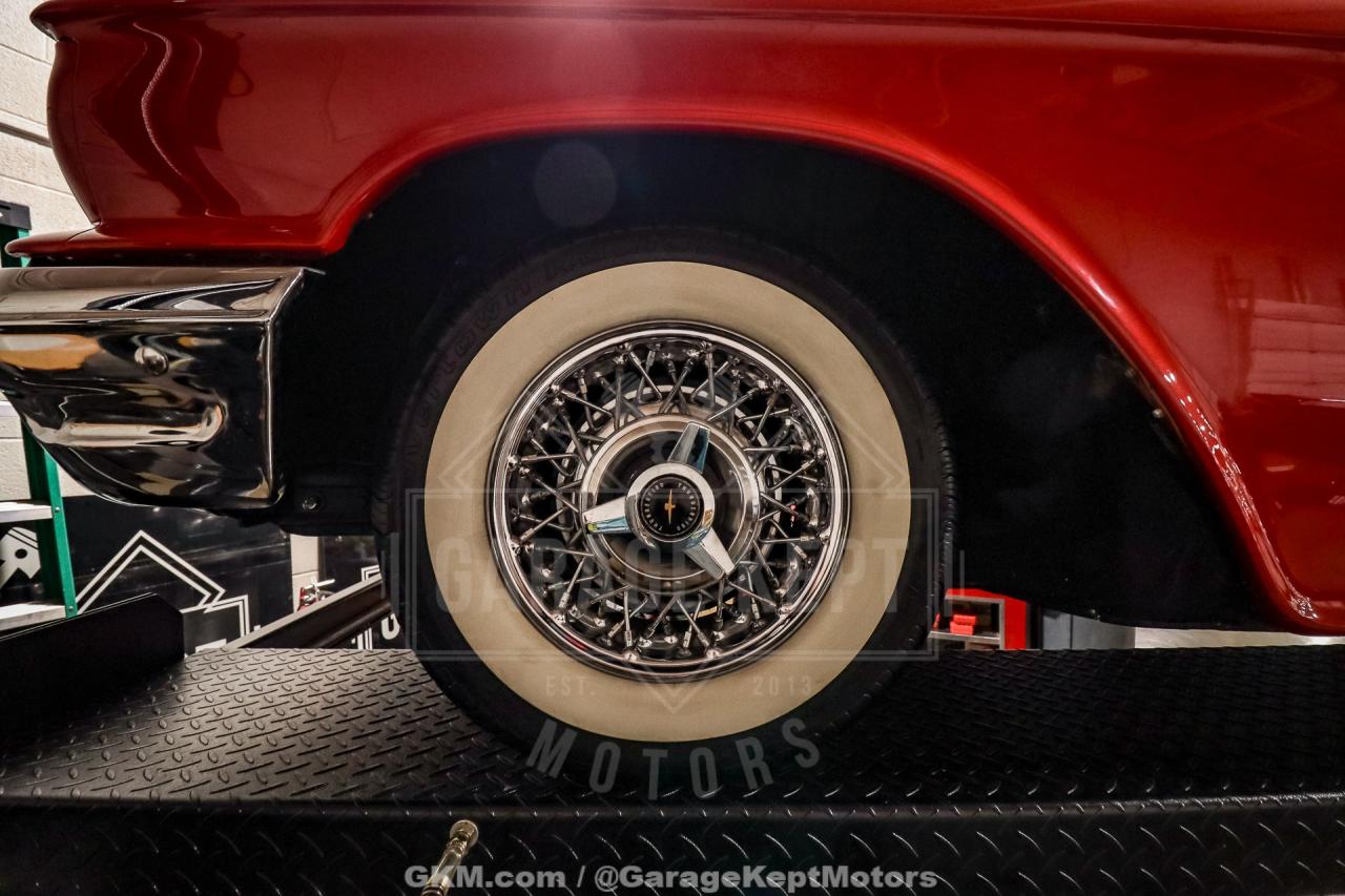 1959 Ford Thunderbird