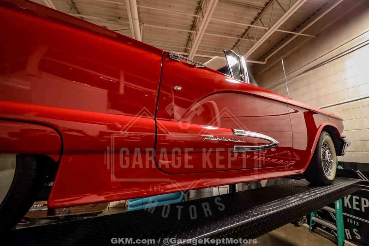 1959 Ford Thunderbird