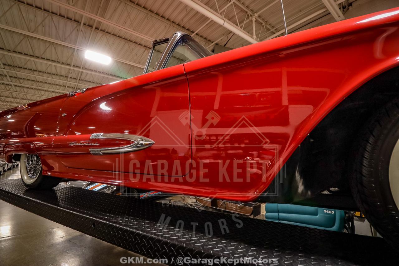 1959 Ford Thunderbird