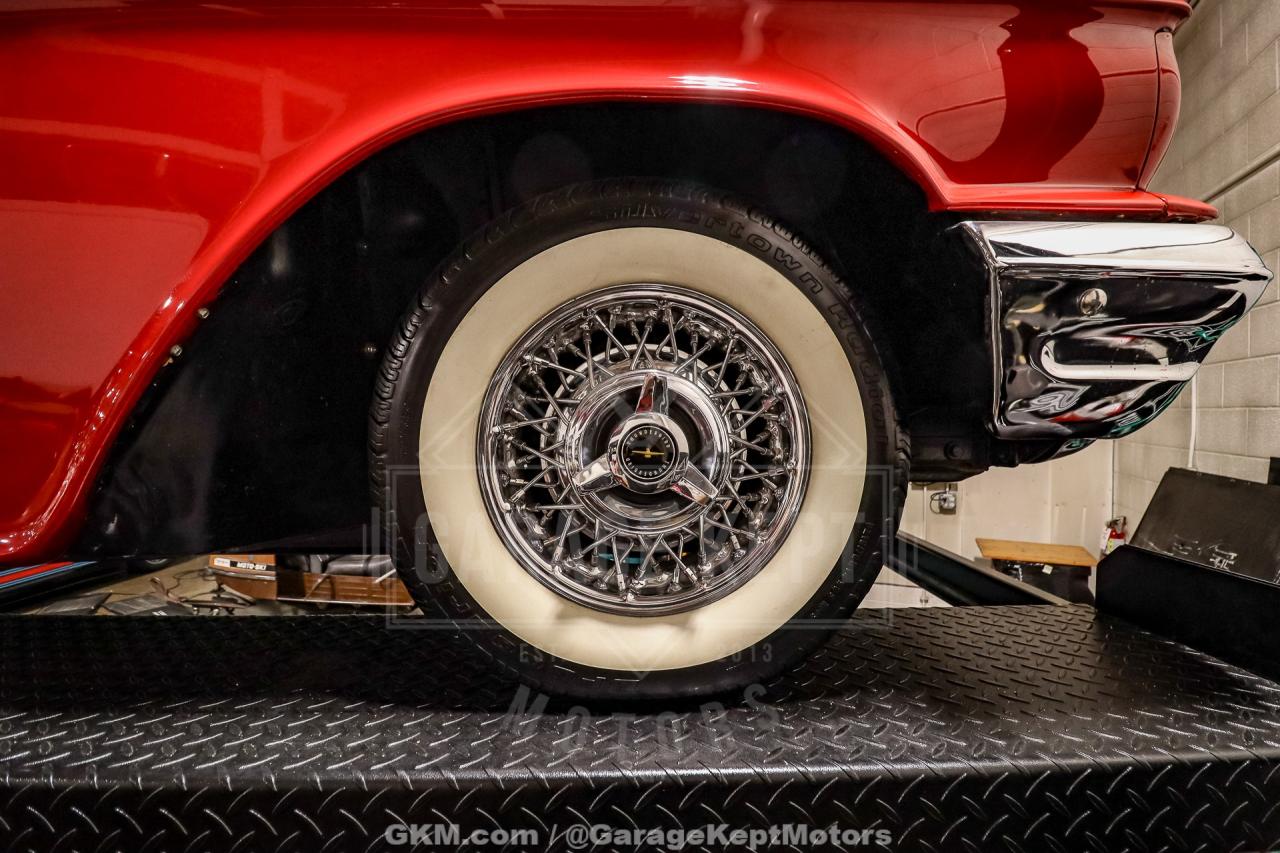 1959 Ford Thunderbird