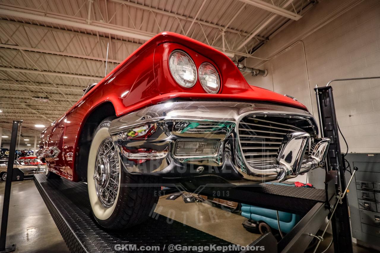 1959 Ford Thunderbird