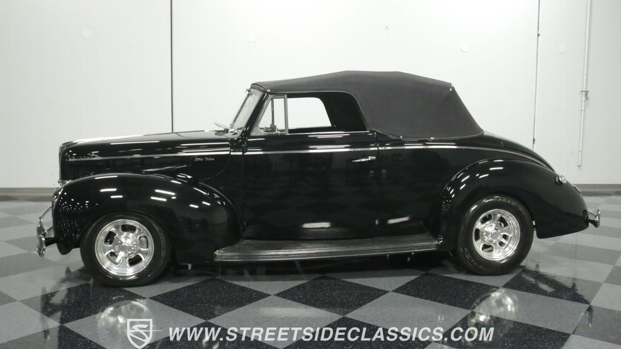 1940 Ford Deluxe Convertible
