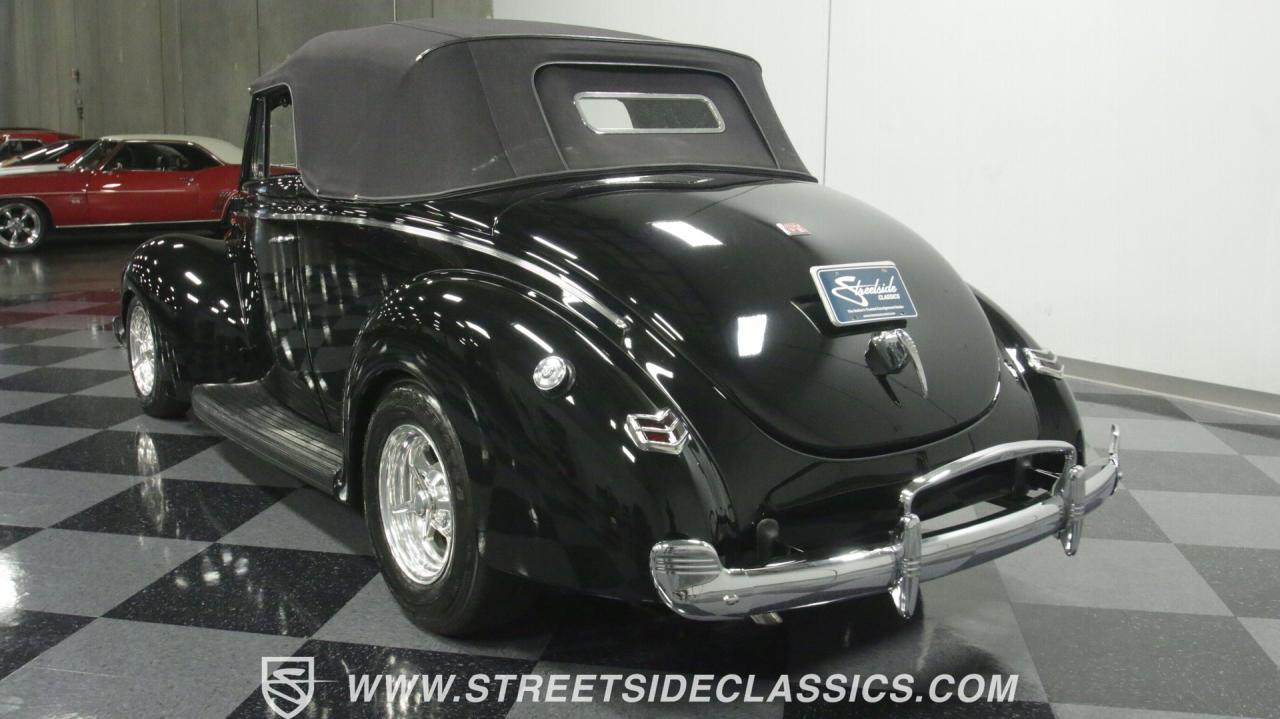 1940 Ford Deluxe Convertible