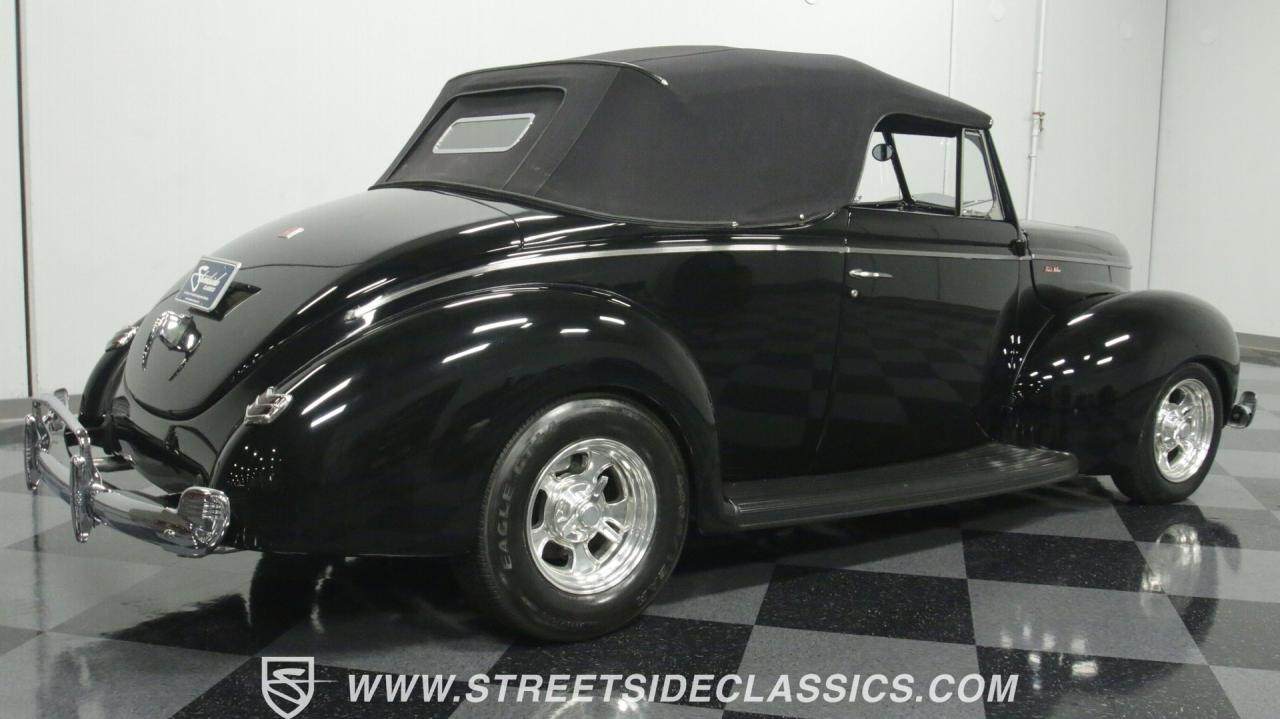 1940 Ford Deluxe Convertible