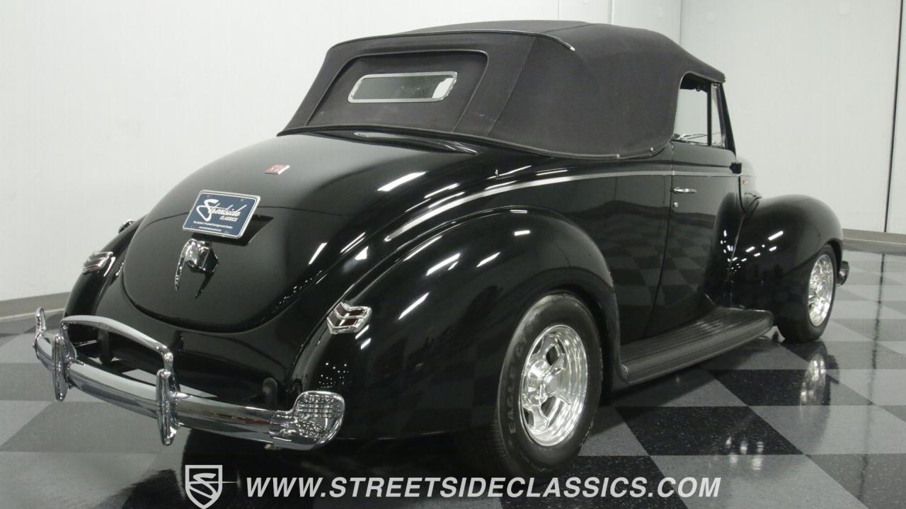 1940 Ford Deluxe Convertible
