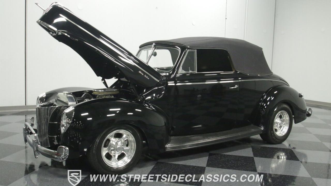 1940 Ford Deluxe Convertible
