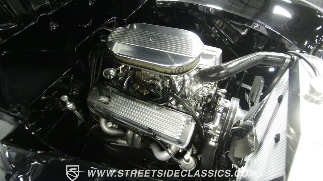 1940 Ford Deluxe Convertible