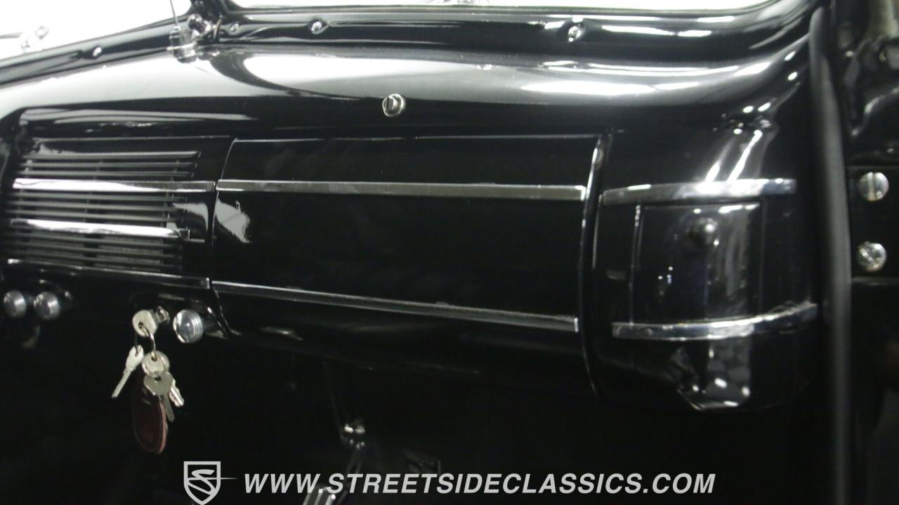 1940 Ford Deluxe Convertible