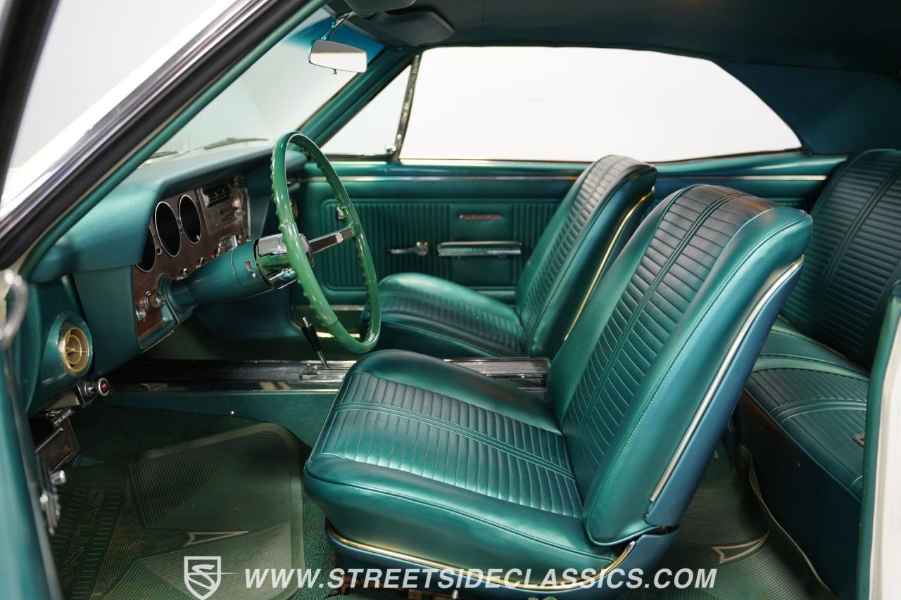 1966 Pontiac GTO Tri Power