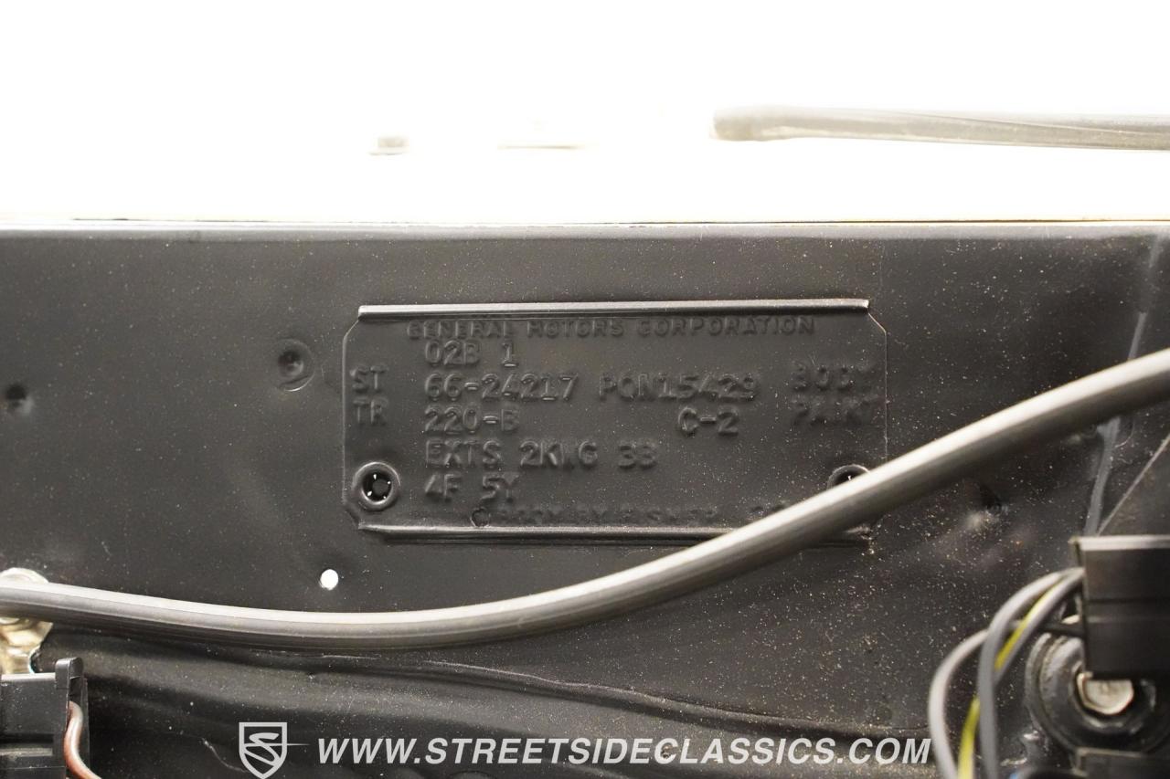 1966 Pontiac GTO Tri Power