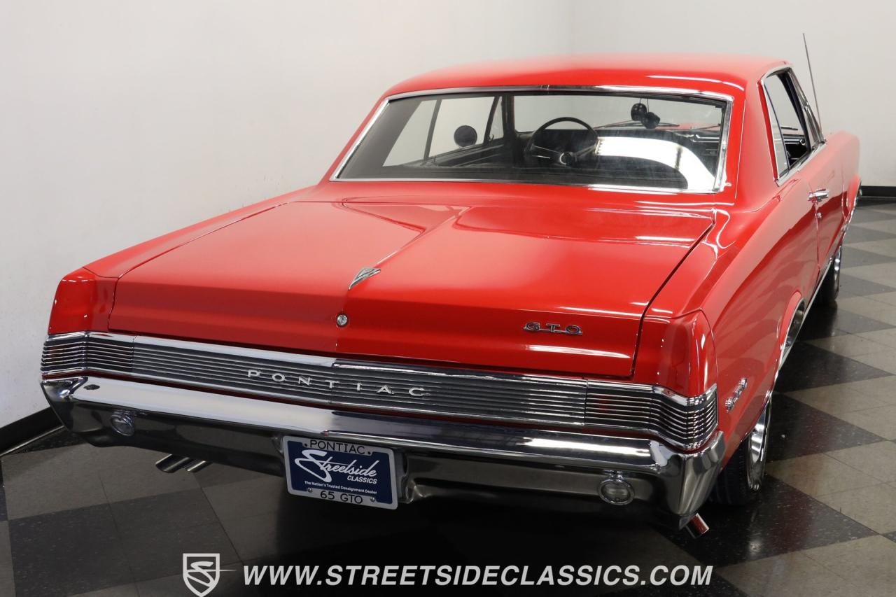 1965 Pontiac GTO Tri Power