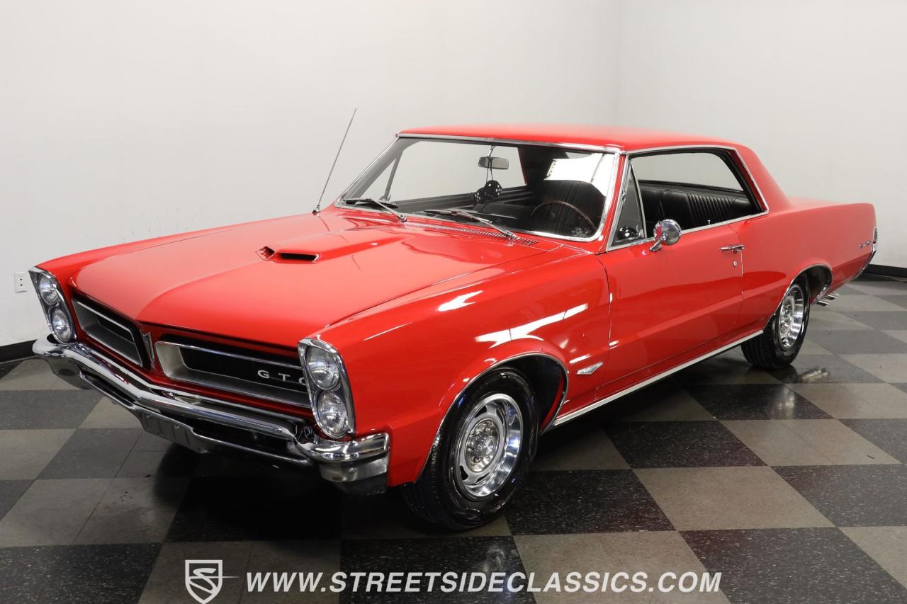 1965 Pontiac GTO Tri Power