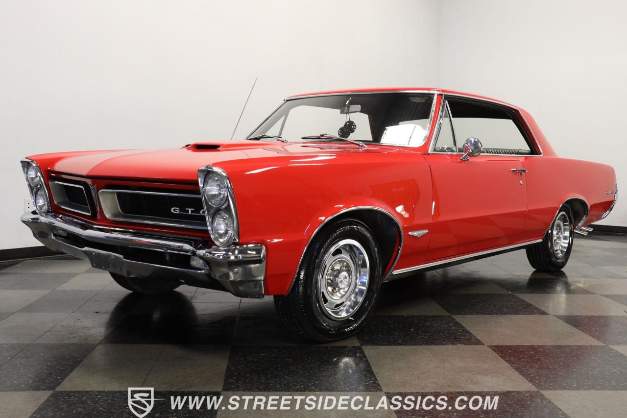 1965 Pontiac GTO Tri Power