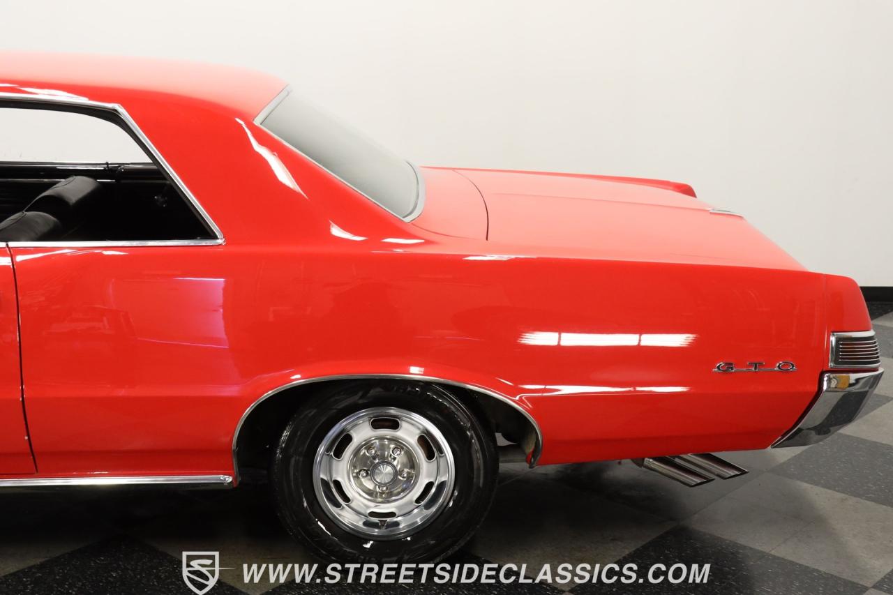 1965 Pontiac GTO Tri Power